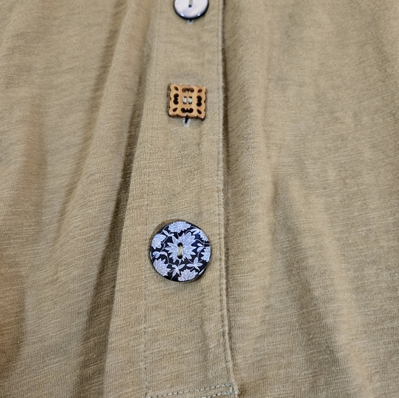 Soft Surroundings 3 Quarter Inch Sleeves Tunic Top, NWOT, Green, Small - Picture 9 of 12